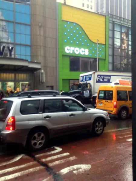 crocs 34th st